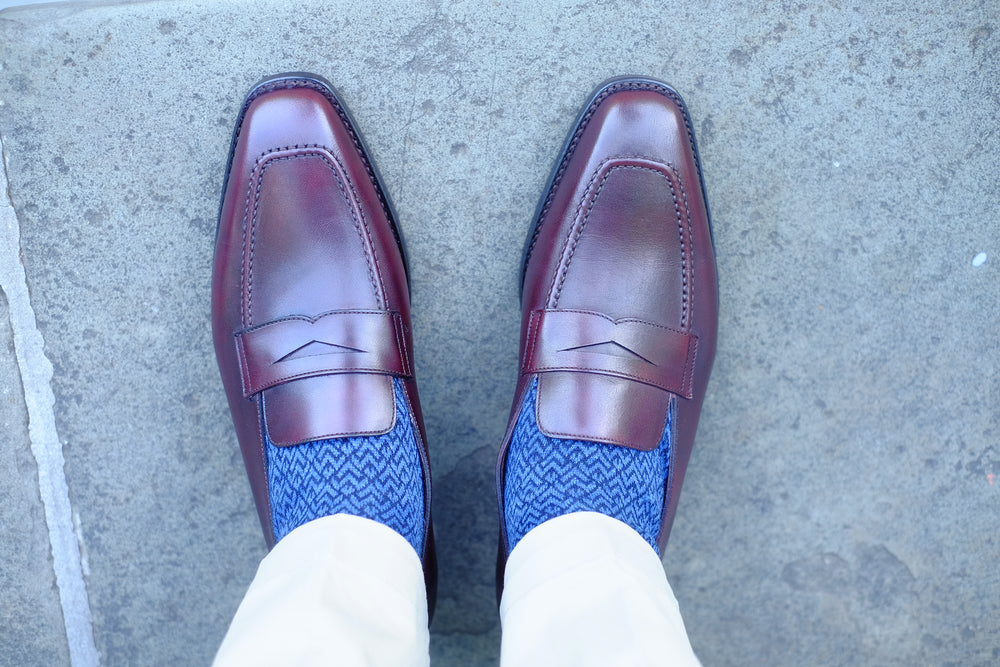 Shoe Colors Online vs Real Life